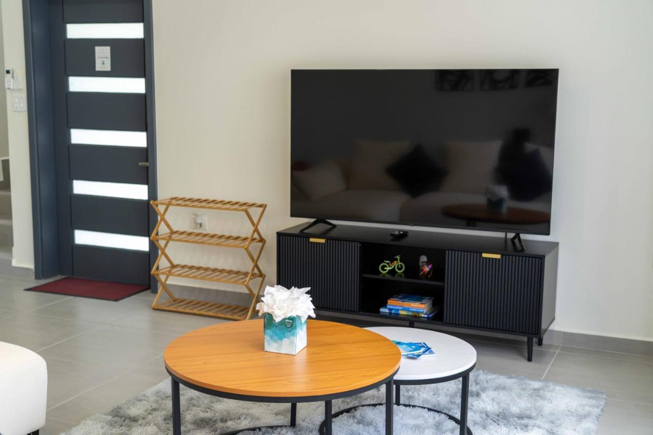 Spacious 3Br Home With Own Private Cozy Pool Koolbaai エクステリア 写真